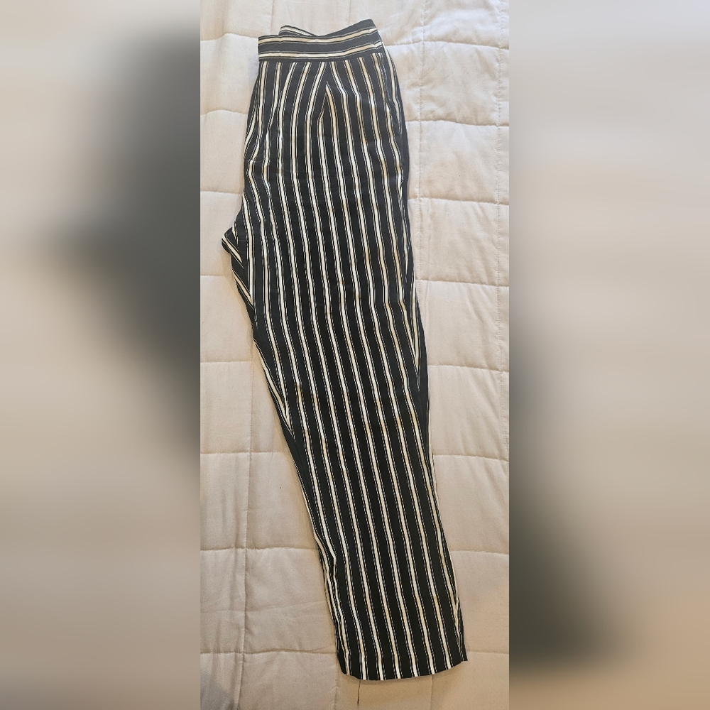 Zara Black and White Striped Women's Chinos